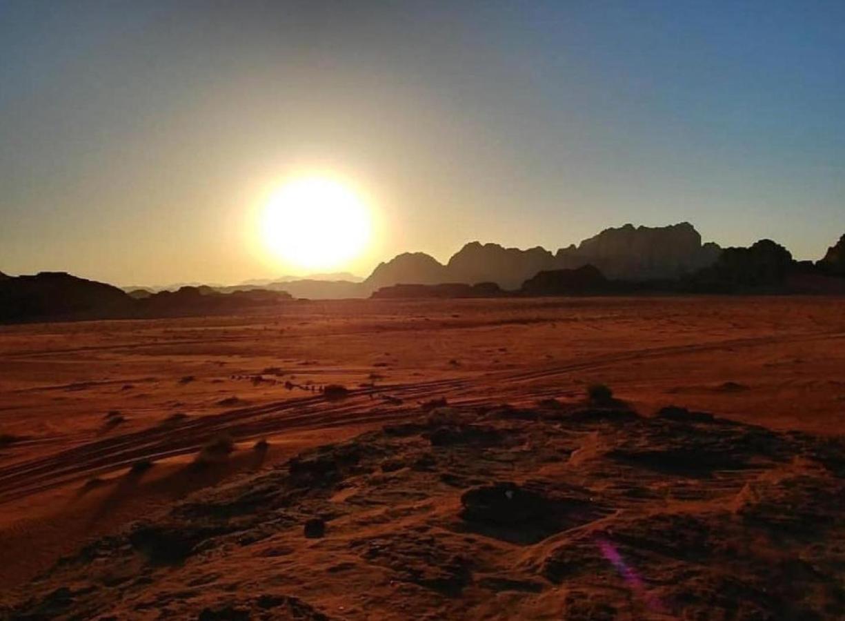 Wadi Rum Bright Moon Exterior photo