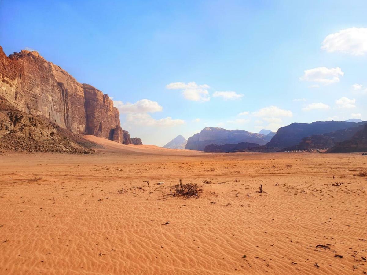 Wadi Rum Bright Moon Exterior photo