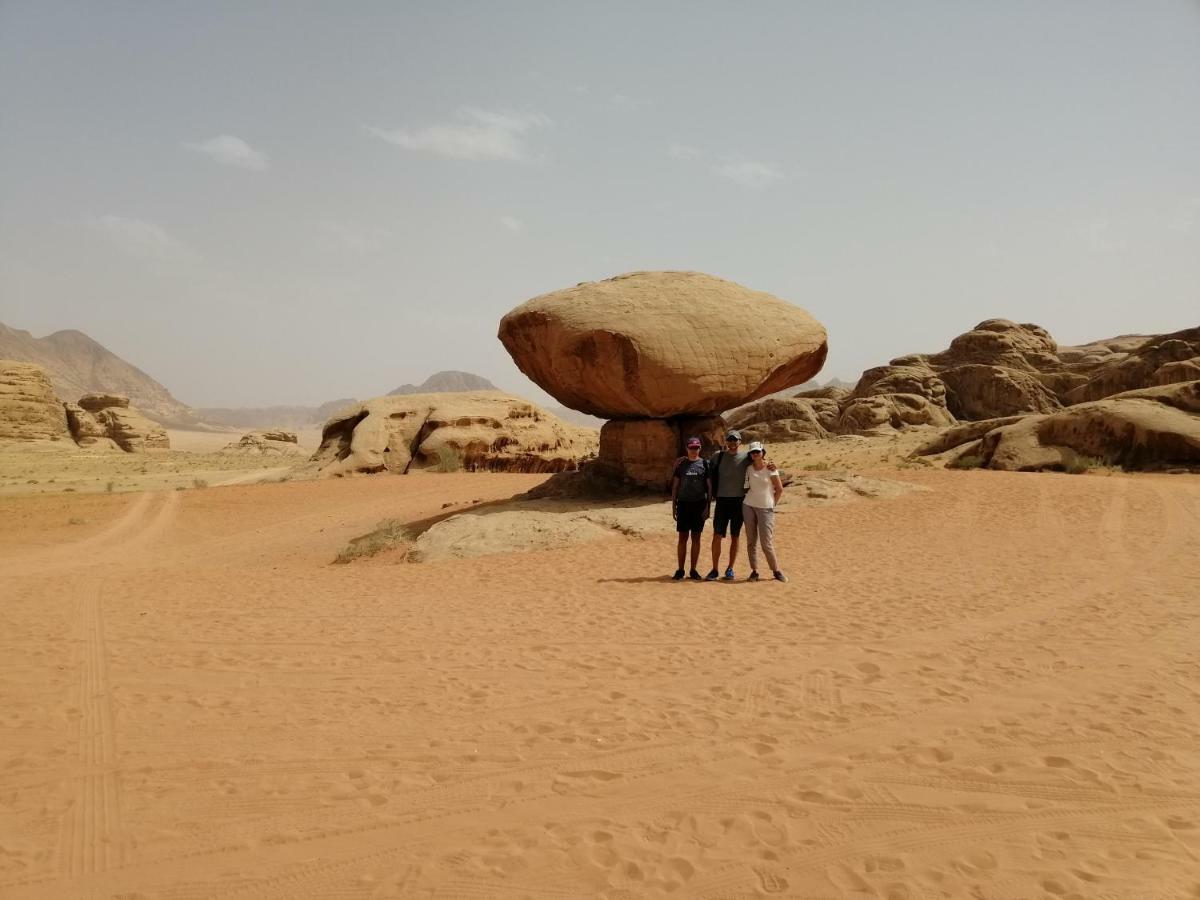 Wadi Rum Bright Moon Exterior photo